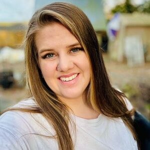 Meet your Posher, Savannah